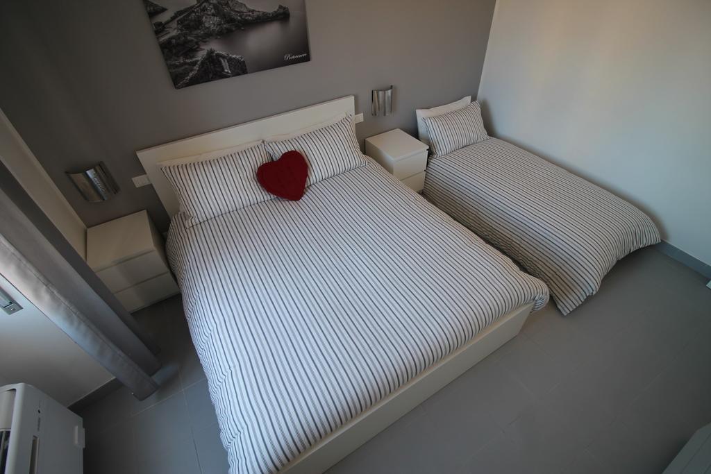 Interno24 Apartment La Spezia Bagian luar foto
