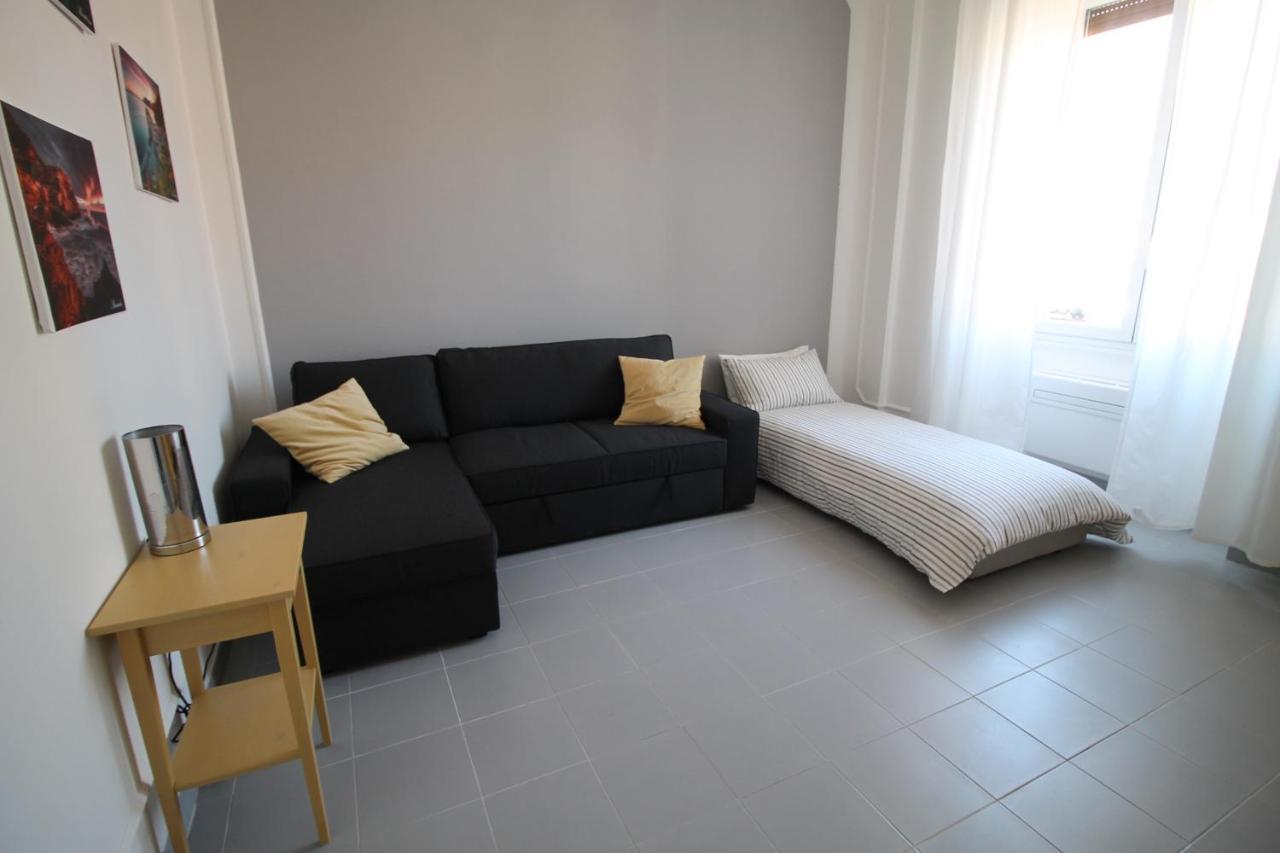 Interno24 Apartment La Spezia Bagian luar foto